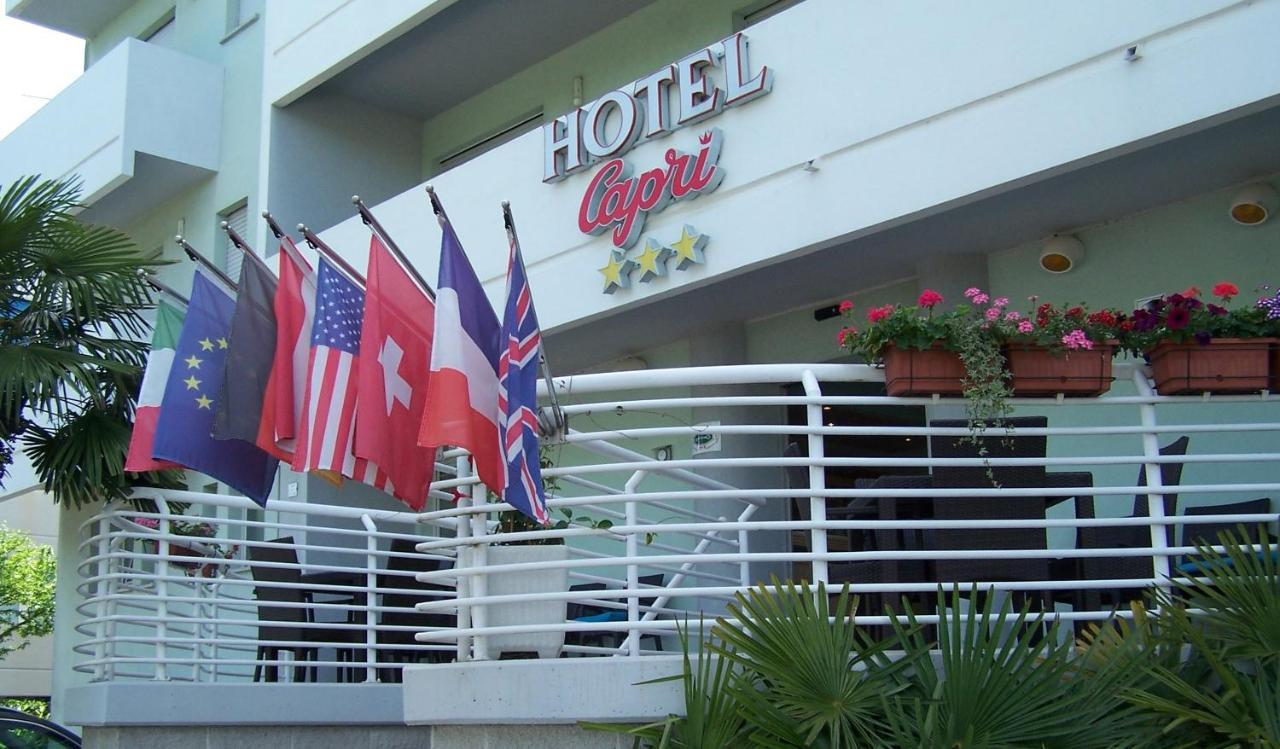 Hotel Capri Grado Exteriör bild