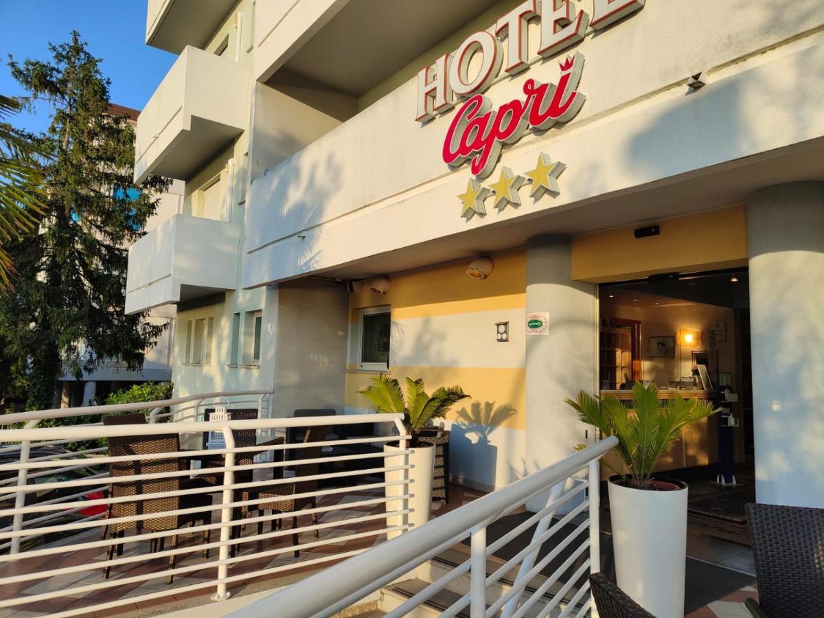 Hotel Capri Grado Exteriör bild