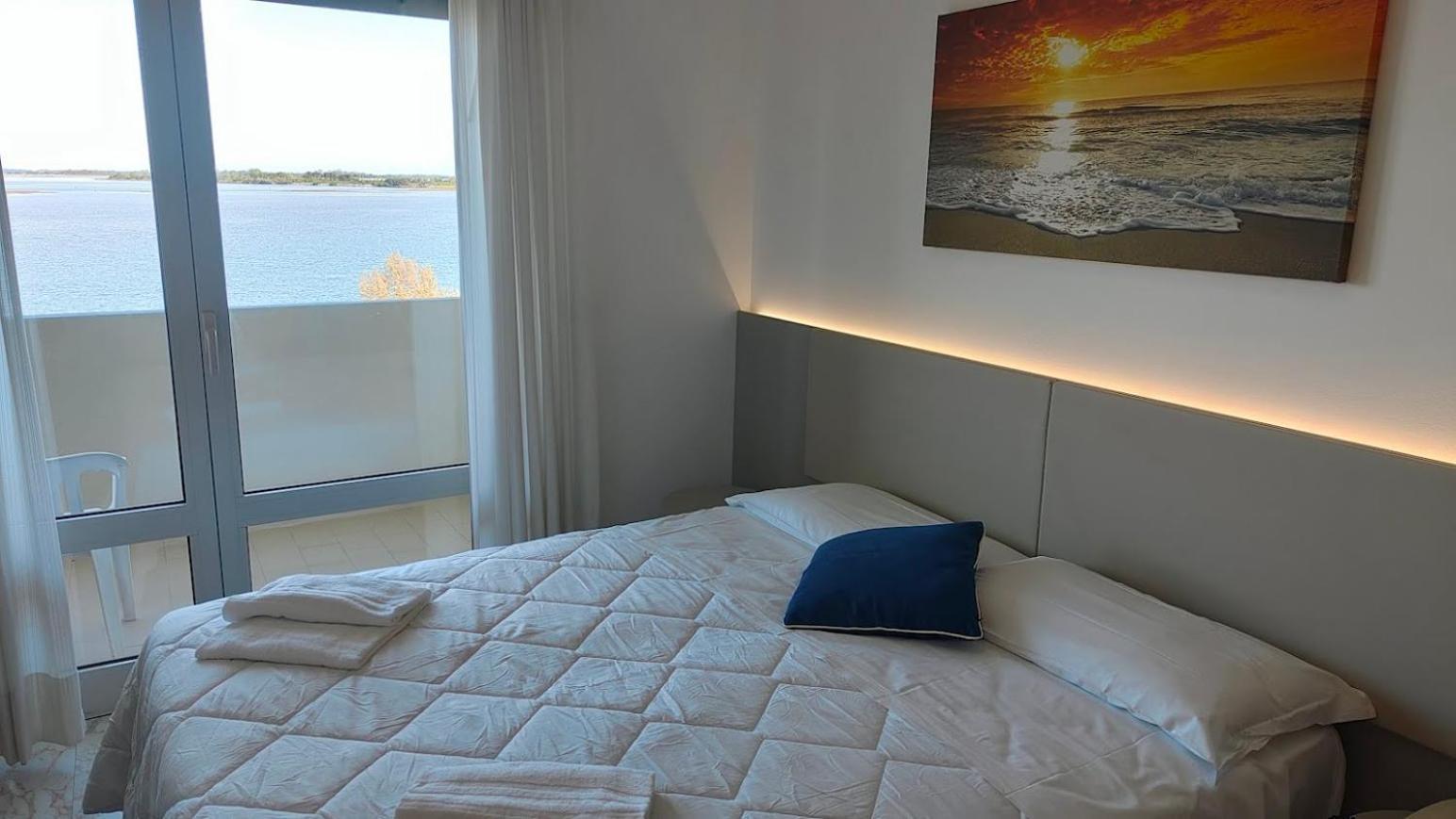 Hotel Capri Grado Exteriör bild
